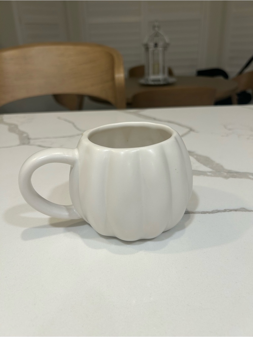 Classic White Ribbed Ceramic Mug - Home Dining
